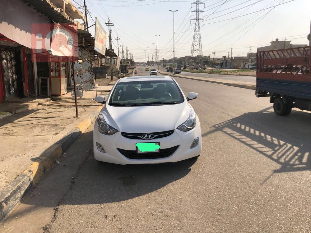 هیوندای ئەلەنترا